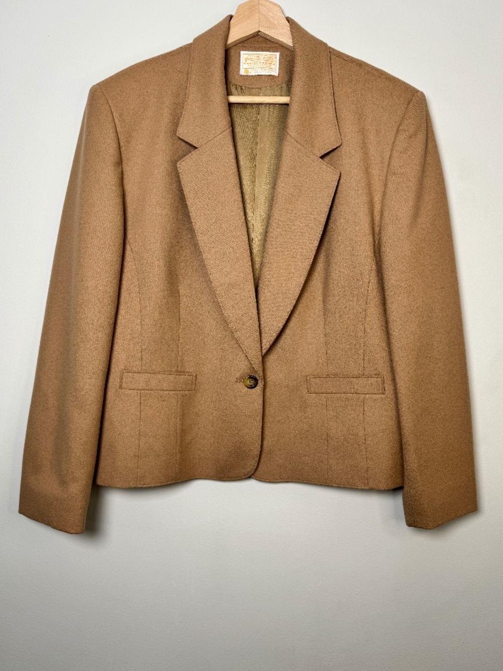 Vintage US Made Pendleton Virgin Wool Women's Camel Beige Blazer Sz 14
